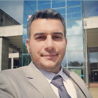 د.حيدر فيصل هلال